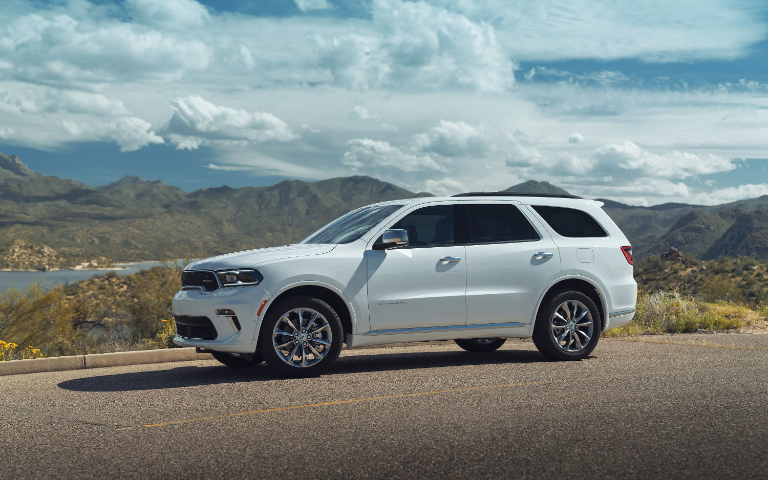 Comparison Dodge Durango Citadel 2021 vs Volkswagen ID.4 SEL 2021